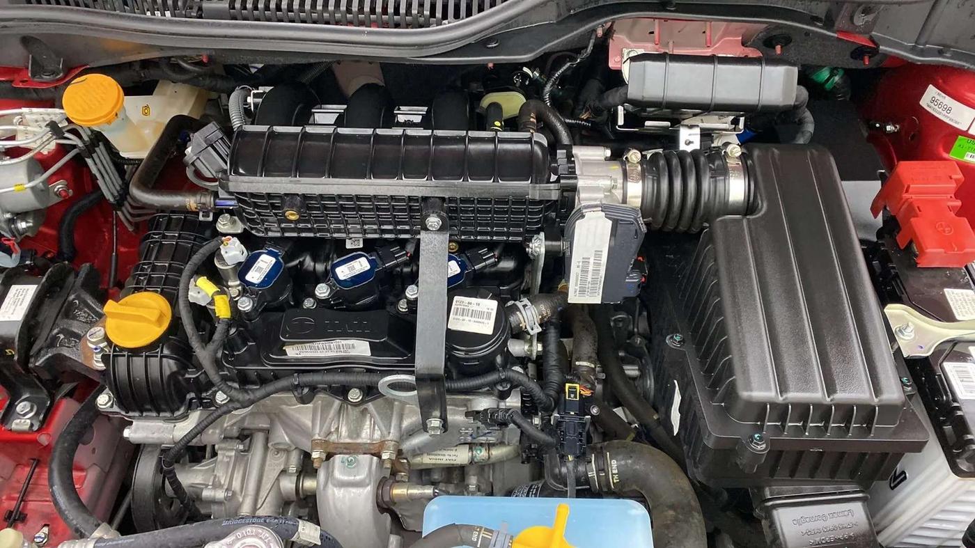 2023 Tata ALTROZ XMA Plus (S) DCT, Petrol, Automatic, 4,407 km, Open Bonet
