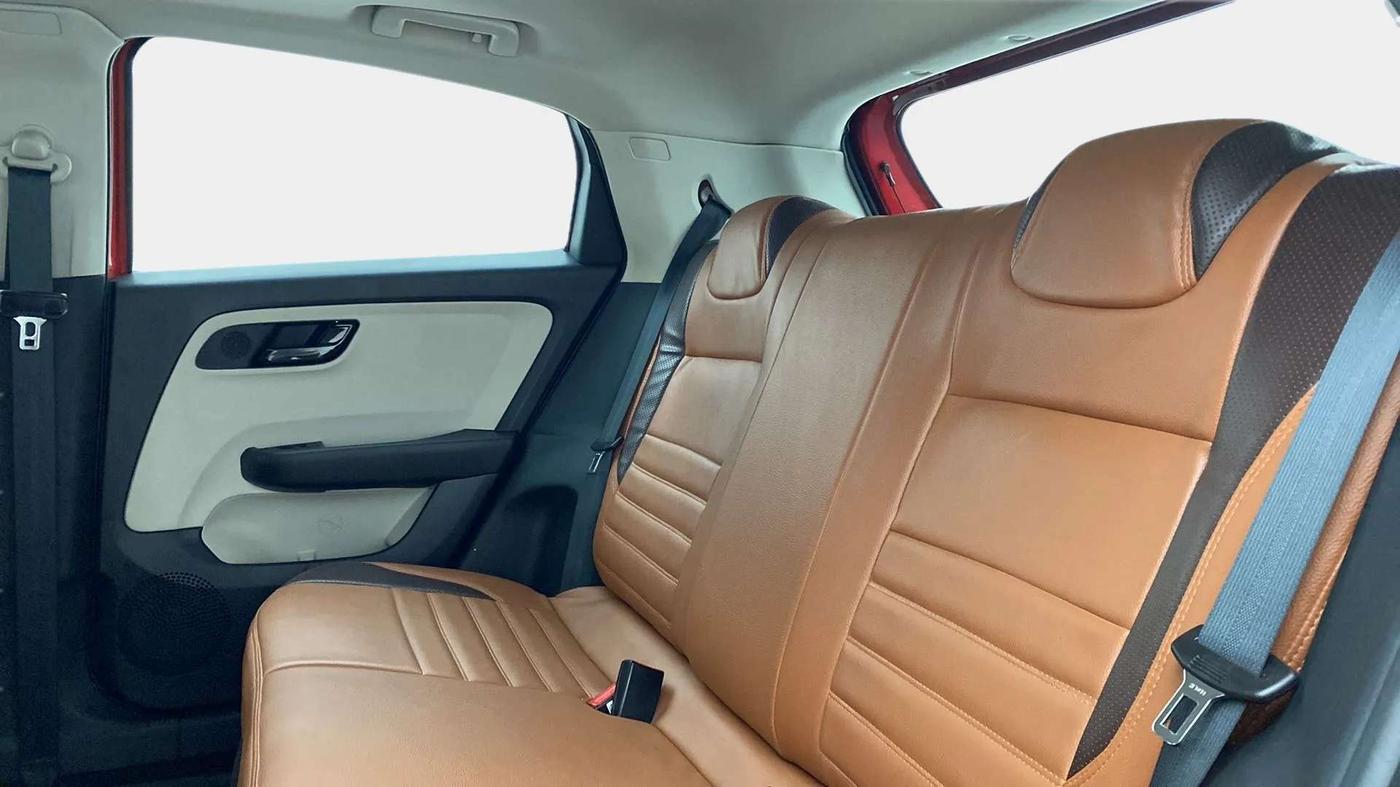 2023 Tata ALTROZ XMA Plus (S) DCT, Petrol, Automatic, 4,407 km, Right Side Rear Door Cabin