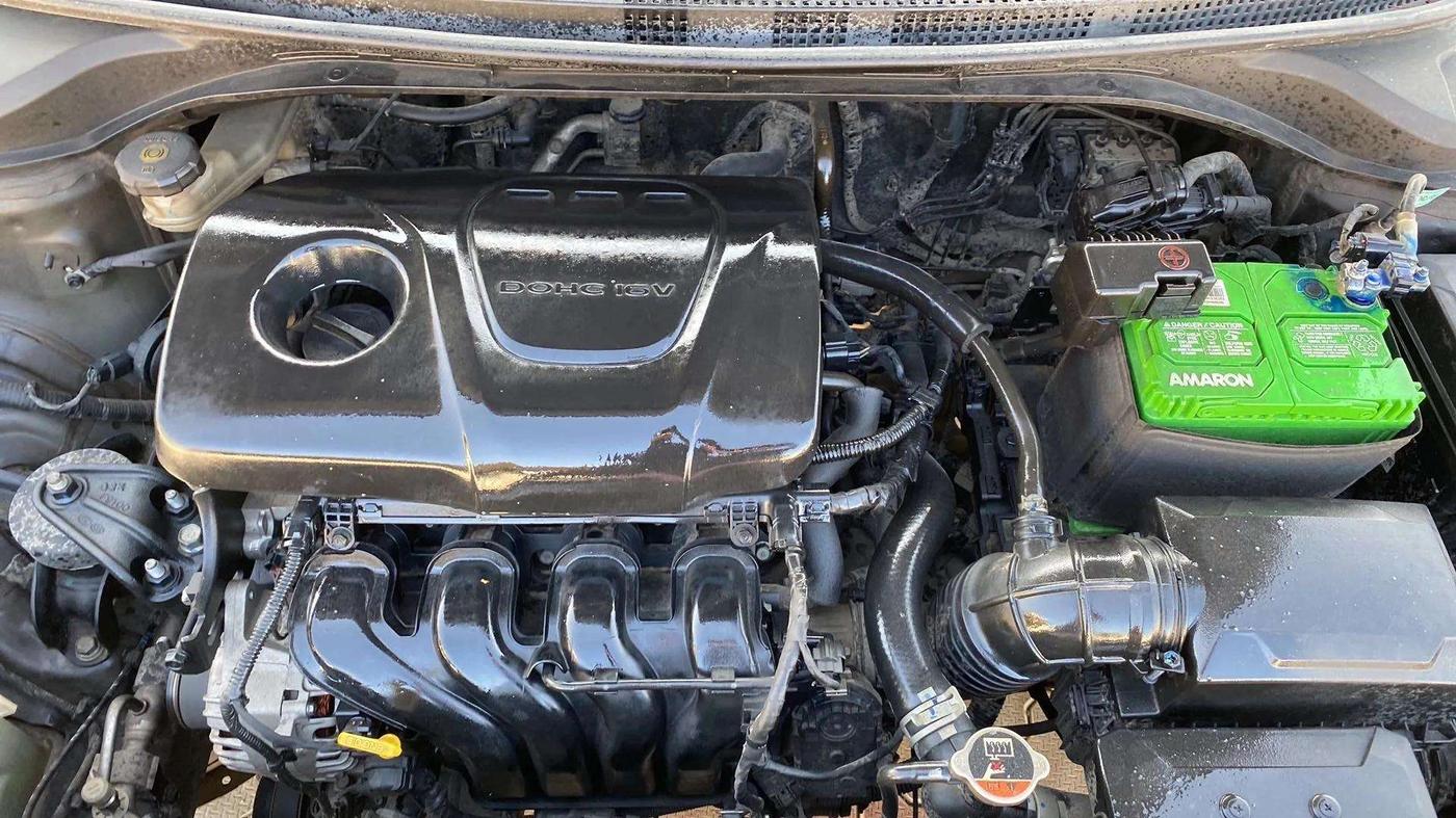 2018 Hyundai Verna 1.6 VTVT SX, Petrol, Manual, 90,994 km, Open Bonet