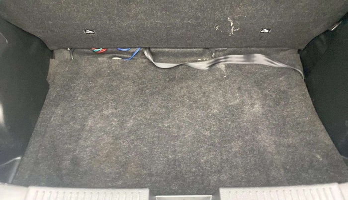 2022 Maruti Baleno DELTA PETROL 1.2, Petrol, Manual, 34,256 km, Boot Inside