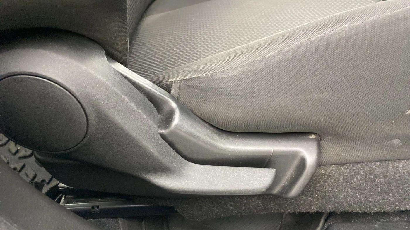 2022 Maruti Baleno DELTA PETROL 1.2, Petrol, Manual, 34,256 km, Driver Side Adjustment Panel