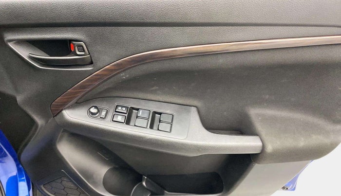 2022 Maruti BREZZA VXI SMART HYBRID, Petrol, Manual, 17,862 km, Driver Side Door Panels Control