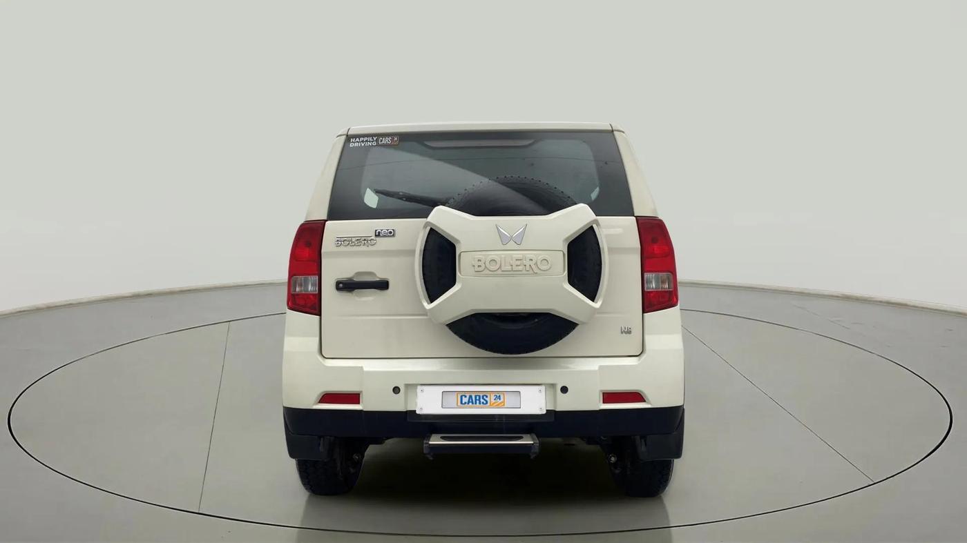 2023 Mahindra BOLERO NEO N 8, Diesel, Manual, 30,631 km, Back/Rear