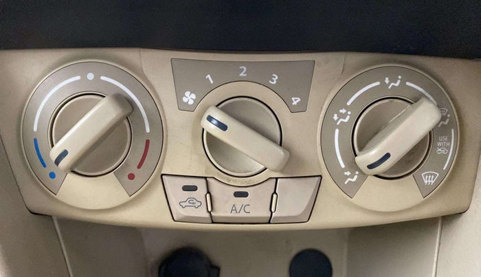 2014 Maruti Swift Dzire VXI, Petrol, Manual, 94,928 km, AC Unit - Car heater not working