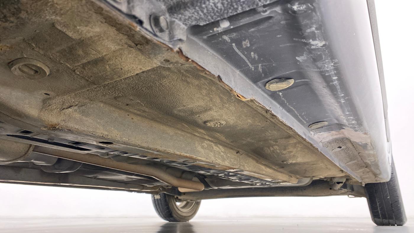 2016 Hyundai Grand i10 1.2 ASTA (O) AT, Petrol, Automatic, Right Side Underbody
