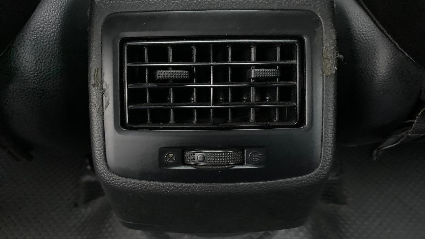 2016 Hyundai Grand i10 1.2 ASTA (O) AT, Petrol, Automatic, Rear AC Vents