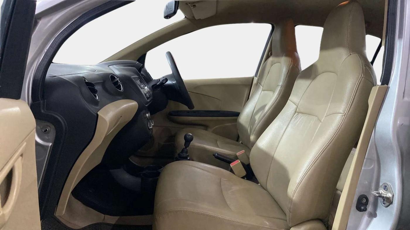 2016 Honda Amaze 1.2L I-VTEC S, Petrol, Manual, 97,419 km, Right Side Front Door Cabin