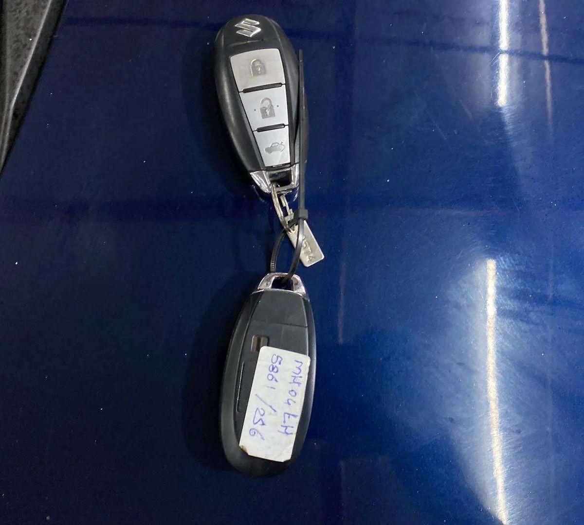 2022 Maruti Ciaz ALPHA 1.5 SHVS PETROL, Petrol, Manual, 54,559 km, Key Close Up