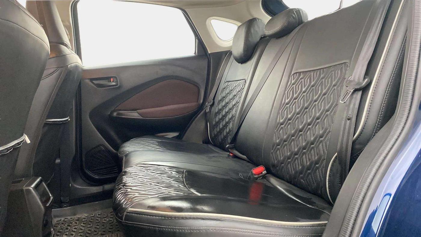 2023 Maruti FRONX DELTA PLUS 1.2L AGS, Petrol, Automatic, 13,378 km, Right Side Rear Door Cabin