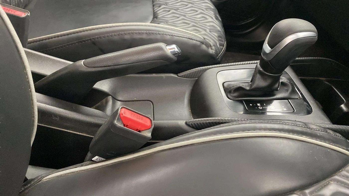 2023 Maruti FRONX DELTA PLUS 1.2L AGS, Petrol, Automatic, 13,378 km, Gear Lever