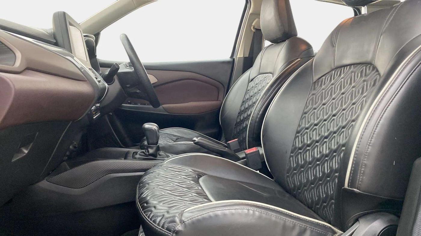 2023 Maruti FRONX DELTA PLUS 1.2L AGS, Petrol, Automatic, 13,378 km, Right Side Front Door Cabin