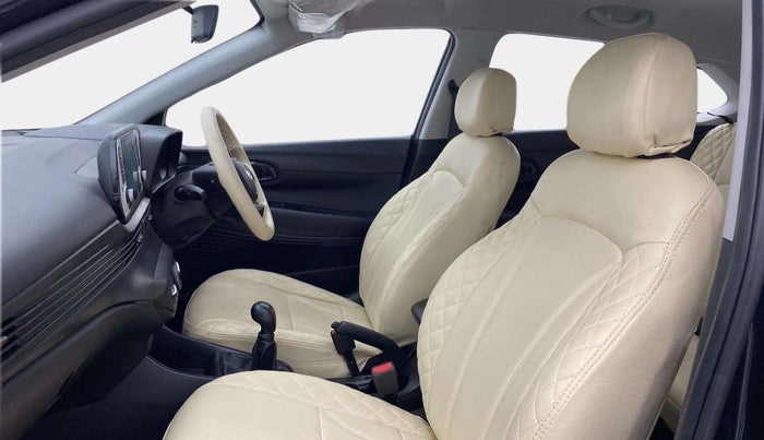 2021 Hyundai NEW I20 SPORTZ 1.2 MT, Petrol, Manual, 52,514 km, Right Side Front Door Cabin
