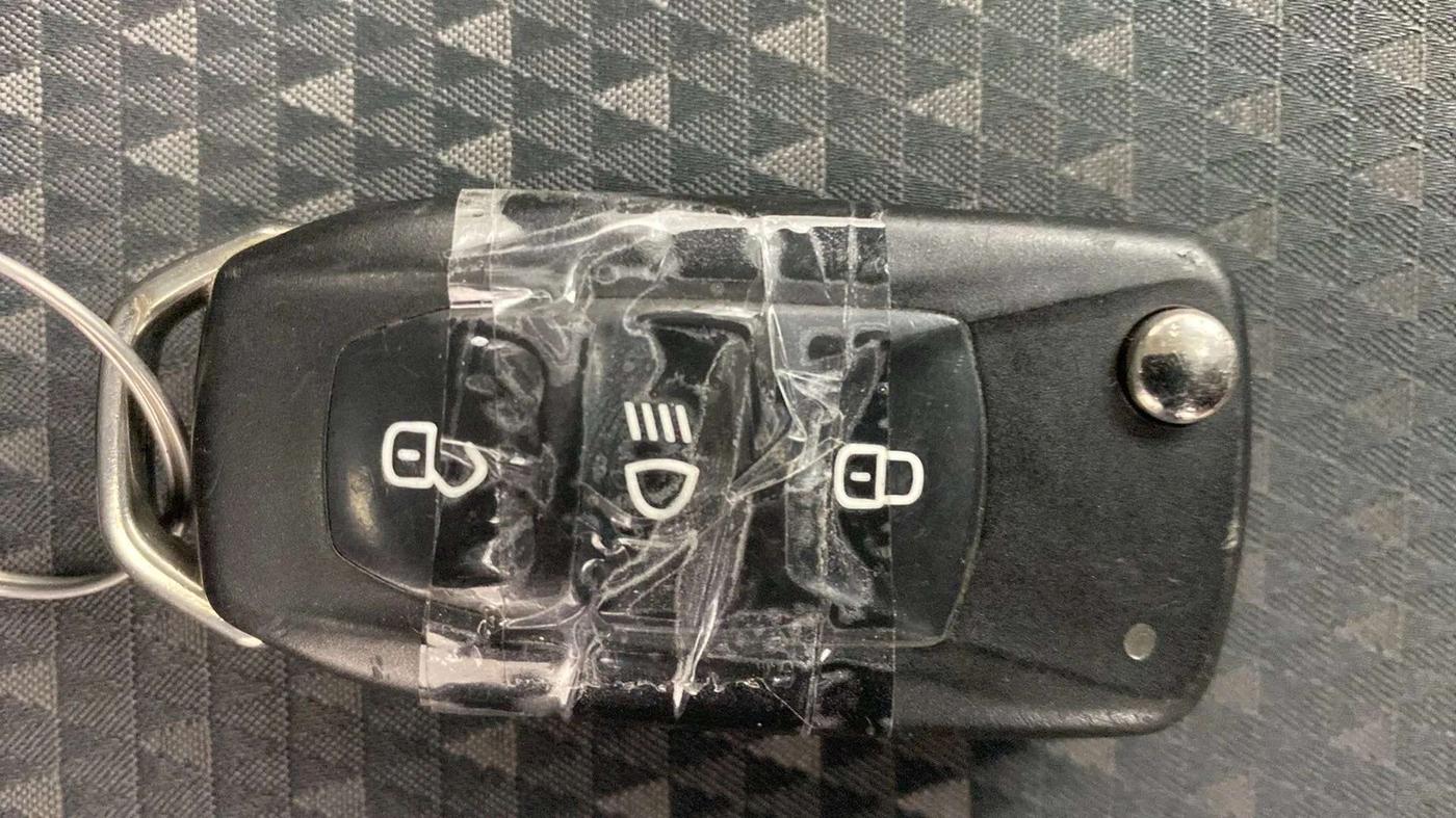 2018 Tata Tiago XZ PETROL, Petrol, Manual, 22,375 km, Key Close Up