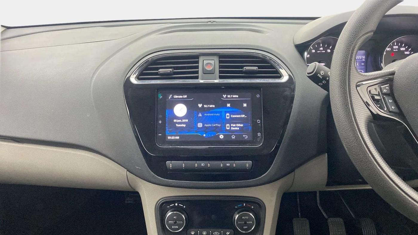 2018 Tata Tiago XZ PETROL, Petrol, Manual, 22,375 km, Air Conditioner