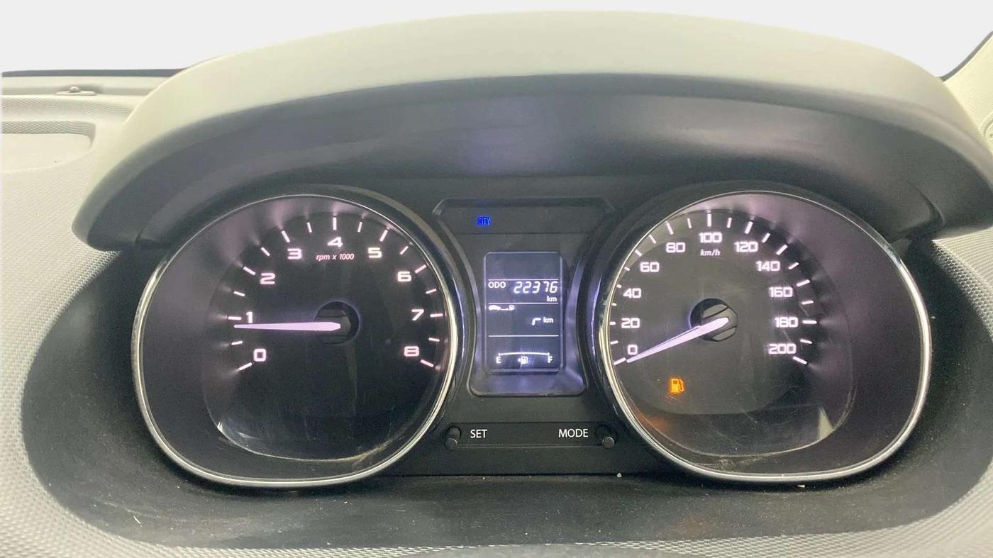 2018 Tata Tiago XZ PETROL, Petrol, Manual, 22,375 km, Odometer Image