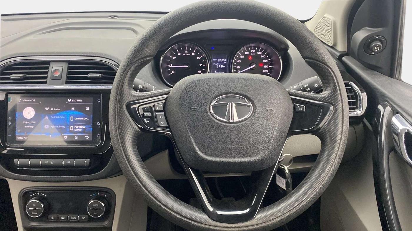 2018 Tata Tiago XZ PETROL, Petrol, Manual, 22,375 km, Steering Wheel Close Up