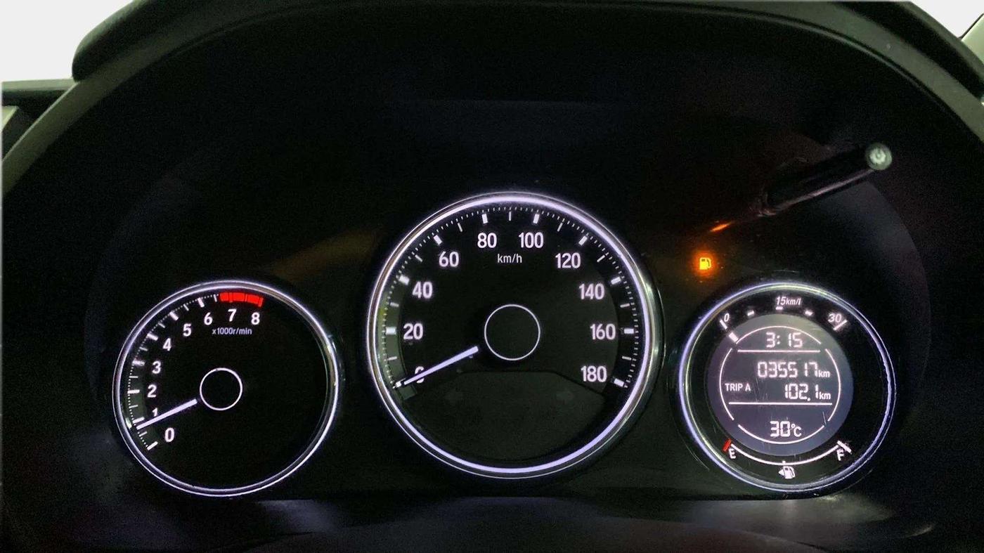 2018 Honda BR-V 1.5L I-VTEC V, Petrol, Manual, 35,770 km, Odometer Image