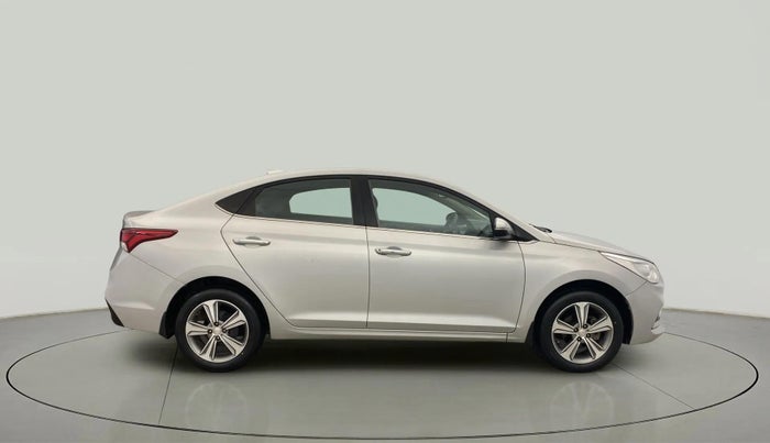 2018 Hyundai Verna 1.6 VTVT SX, Petrol, Manual, 38,199 km, Right Side View