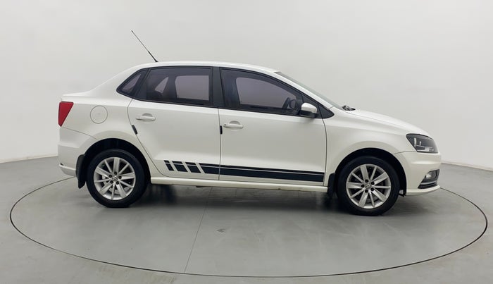 2017 Volkswagen Ameo HIGHLINE1.2L, Petrol, Manual, 82,704 km, Right Side View