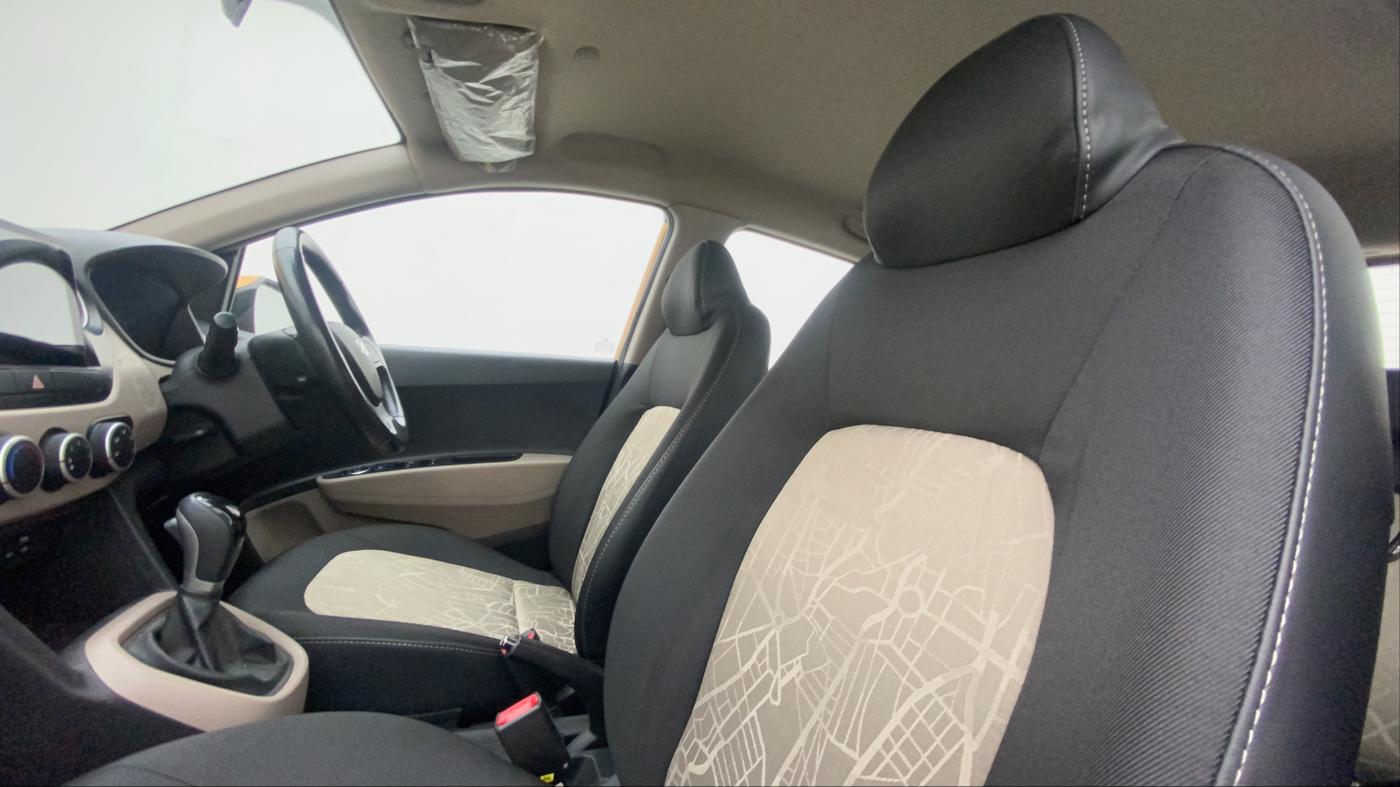 2015 Hyundai Grand i10 ASTA AT 1.2 KAPPA VTVT, Petrol, Automatic, 29,390 km, Right Side Front Door Cabin