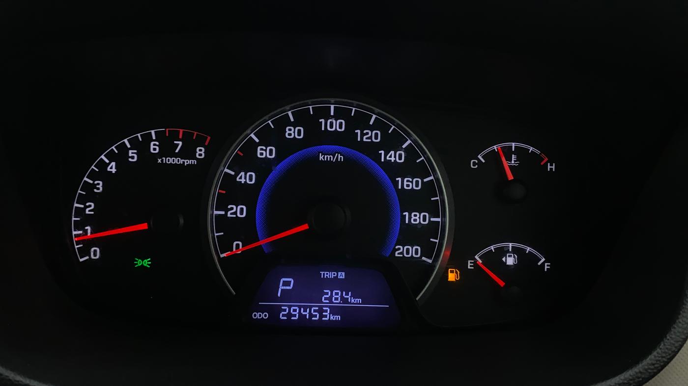 2015 Hyundai Grand i10 ASTA AT 1.2 KAPPA VTVT, Petrol, Automatic, 29,390 km, Odometer Image