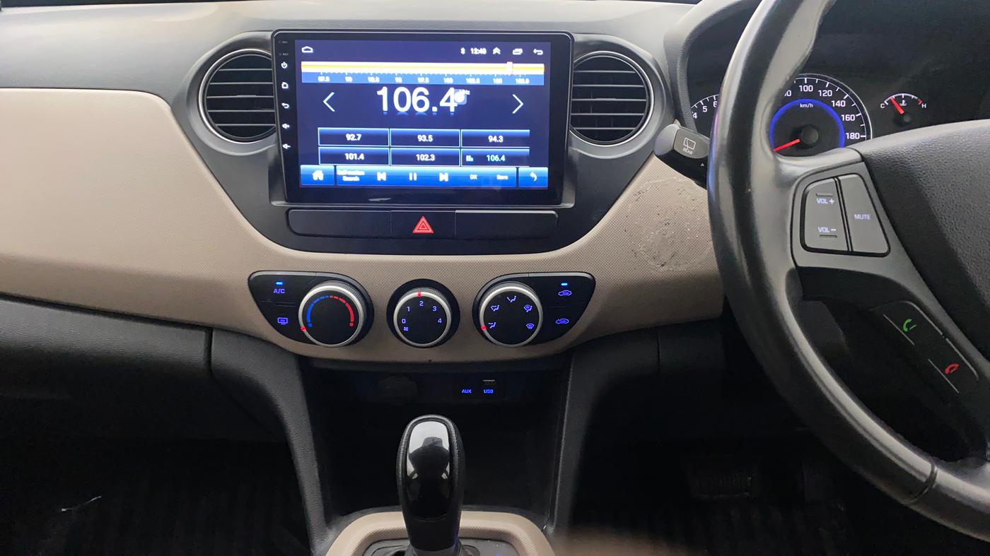 2015 Hyundai Grand i10 ASTA AT 1.2 KAPPA VTVT, Petrol, Automatic, 29,390 km, Air Conditioner