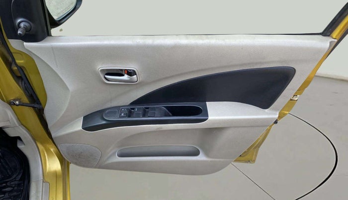 2014 Maruti Celerio VXI, Petrol, Manual, 68,838 km, Driver Side Door Panels Control