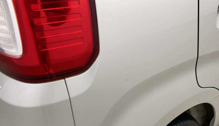 2019 Maruti New Wagon-R VXI (O) 1.2 AMT, Petrol, Automatic, 14,492 km, Right quarter panel - Slightly dented