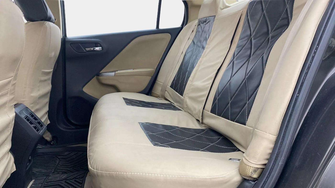 2015 Honda City 1.5L I-VTEC VX CVT, Petrol, Automatic, 64,473 km, Right Side Rear Door Cabin