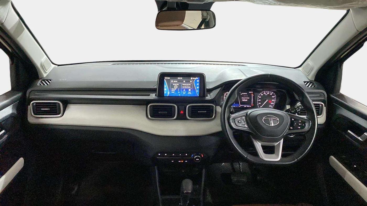 2022 Tata PUNCH CREATIVE  AMT, Petrol, Automatic, 31,856 km, Dashboard