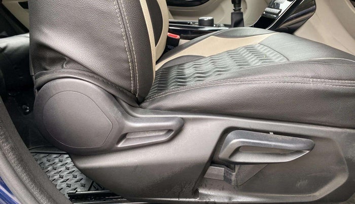 2023 Tata NEXON XZ PLUS PETROL SUNROOF, Petrol, Manual, 10,142 km, Driver Side Adjustment Panel