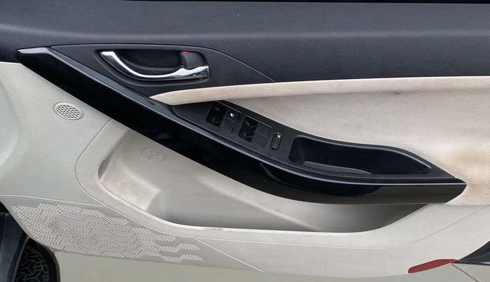 2023 Tata NEXON XZ PLUS PETROL SUNROOF, Petrol, Manual, 10,142 km, Driver Side Door Panels Control