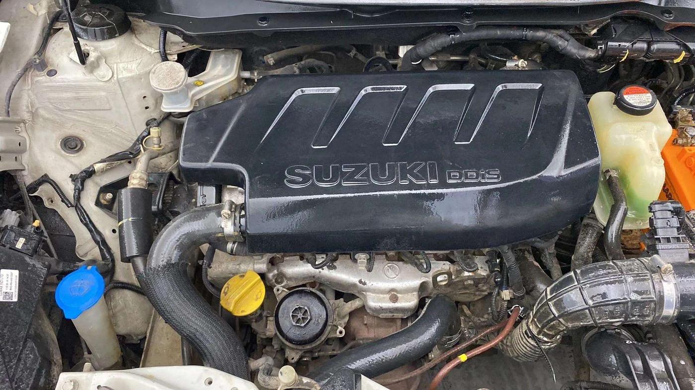 2019 Maruti Dzire LDI, Diesel, Manual, 81,319 km, Open Bonet