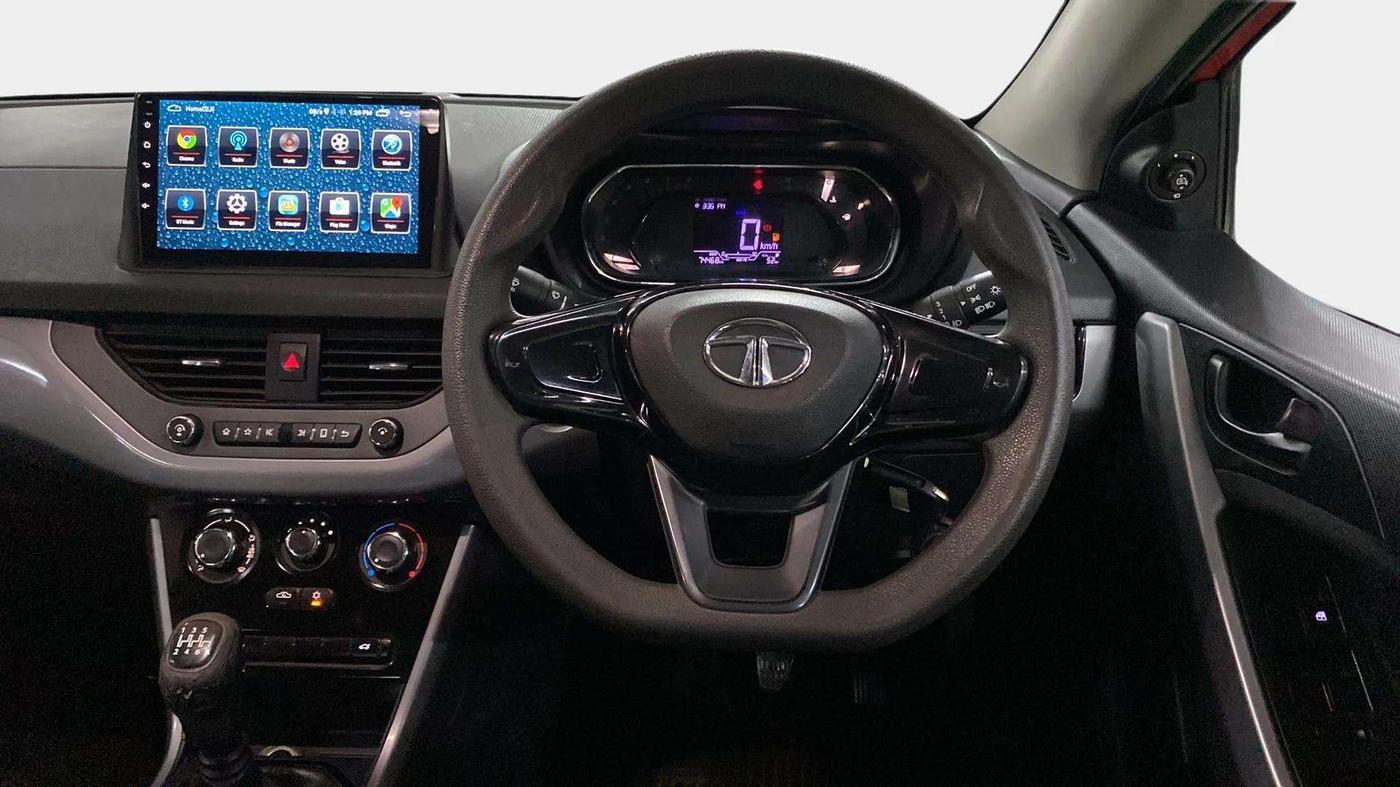2020 Tata NEXON XM PETROL, Petrol, Manual, 74,571 km, Steering Wheel Close Up