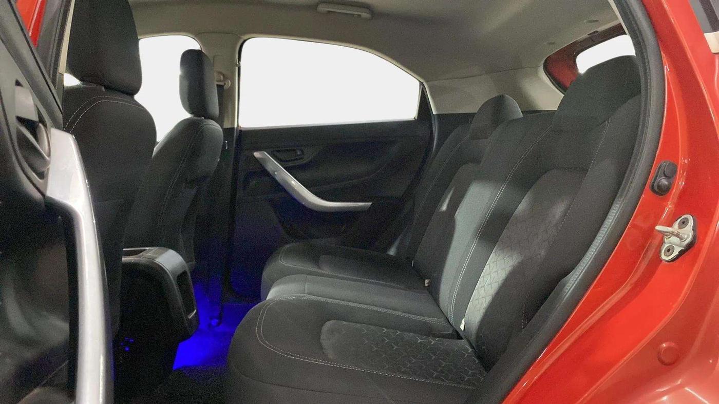 2020 Tata NEXON XM PETROL, Petrol, Manual, 74,571 km, Right Side Rear Door Cabin