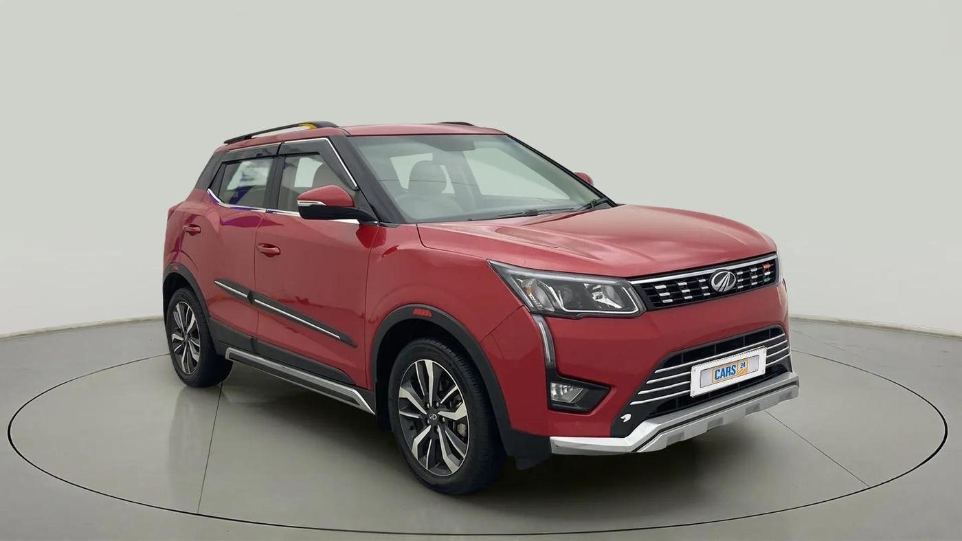 2021 Mahindra XUV300 W8 (O) 1.2 PETROL, Petrol, Manual, 27,215 km, SRP