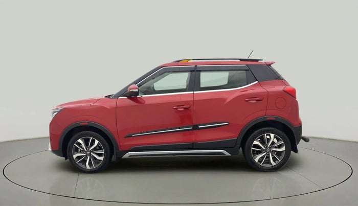 2021 Mahindra XUV300 W8 (O) 1.2 PETROL, Petrol, Manual, 27,215 km, Left Side