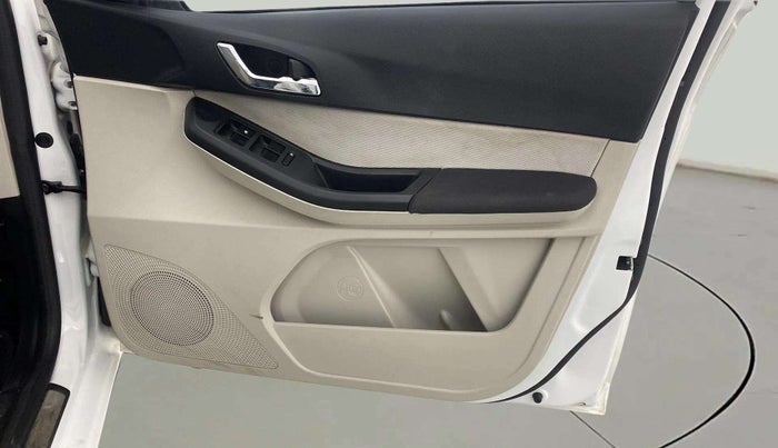 2024 Tata TIGOR XZ PLUS CNG, CNG, Manual, 7,860 km, Driver Side Door Panels Control