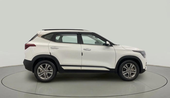 2020 KIA SELTOS HTX 1.5 PETROL, Petrol, Manual, 30,045 km, Right Side View