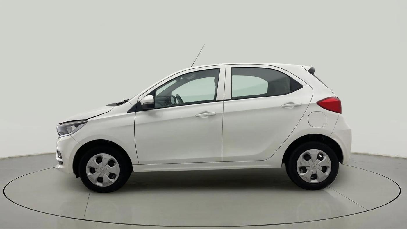 2020 Tata Tiago XT PETROL, Petrol, Manual, 21,814 km, Left Side