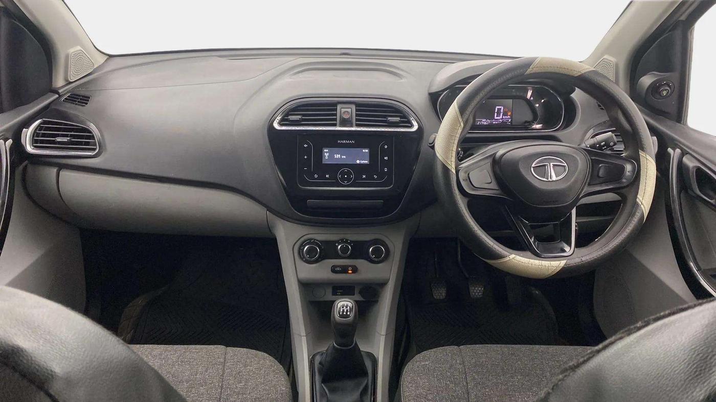 2020 Tata Tiago XT PETROL, Petrol, Manual, 21,814 km, Dashboard
