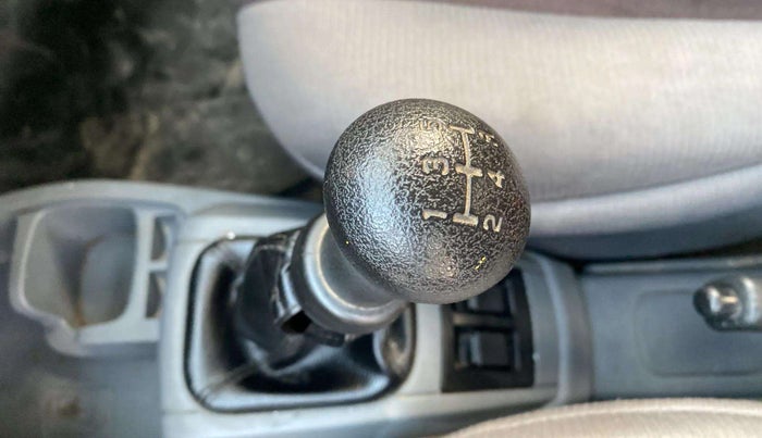 2014 Maruti Alto 800 LXI, Petrol, Manual, 14,736 km, Gear lever - Boot Cover minor damage