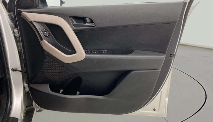 2018 Hyundai Creta E PLUS 1.6 PETROL, Petrol, Manual, 86,807 km, Driver Side Door Panels Control