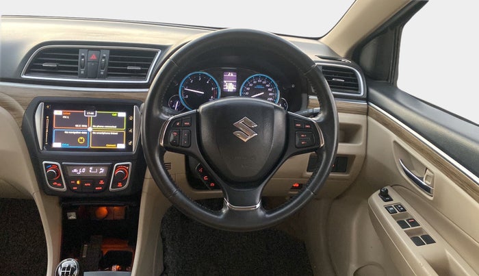 2018 Maruti Ciaz ALPHA DIESEL 1.3, Diesel, Manual, 64,810 km, Steering Wheel Close Up