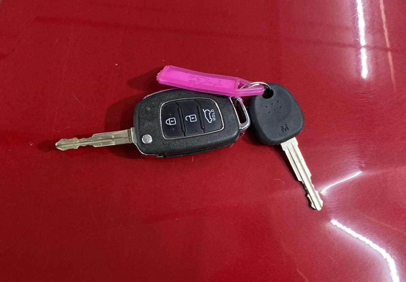 2018 Hyundai Elite i20 ASTA 1.2  CVT, Petrol, Automatic, 30,798 km, Key Close Up