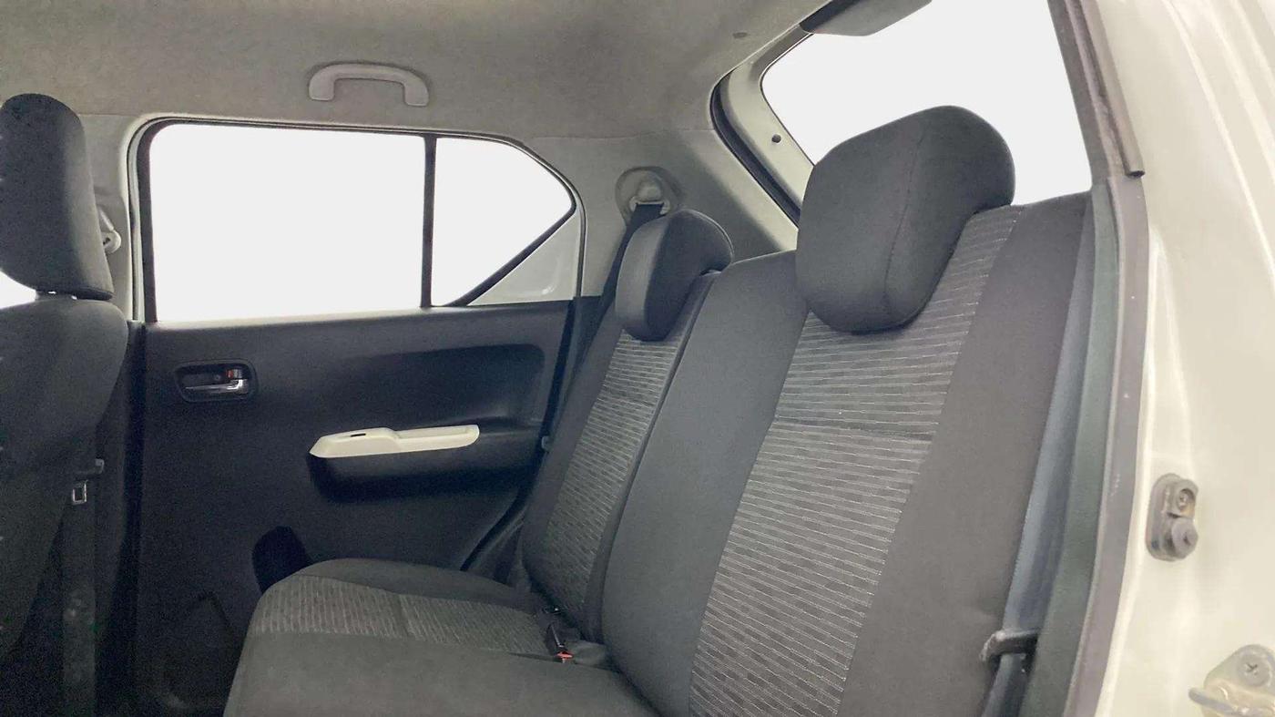 2017 Maruti IGNIS DELTA 1.2, Petrol, Manual, 77,090 km, Right Side Rear Door Cabin