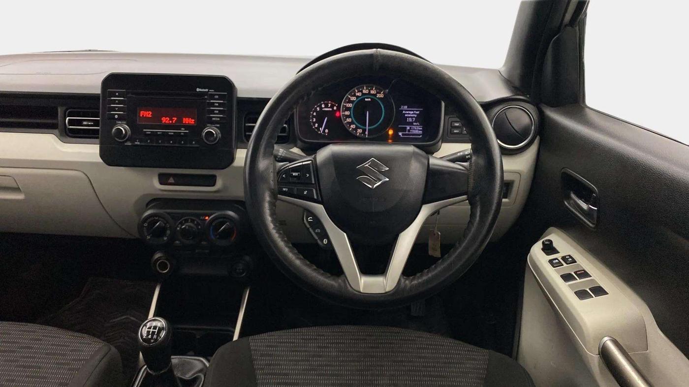 2017 Maruti IGNIS DELTA 1.2, Petrol, Manual, 77,090 km, Steering Wheel Close Up