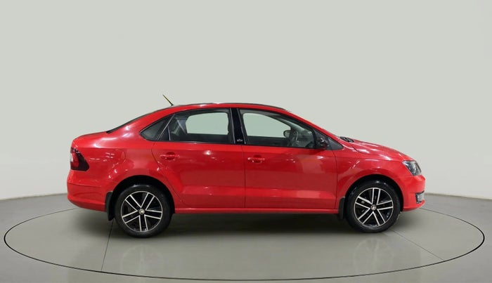 2019 Skoda Rapid STYLE 1.6 MPI AT, Petrol, Automatic, 31,381 km, Right Side View