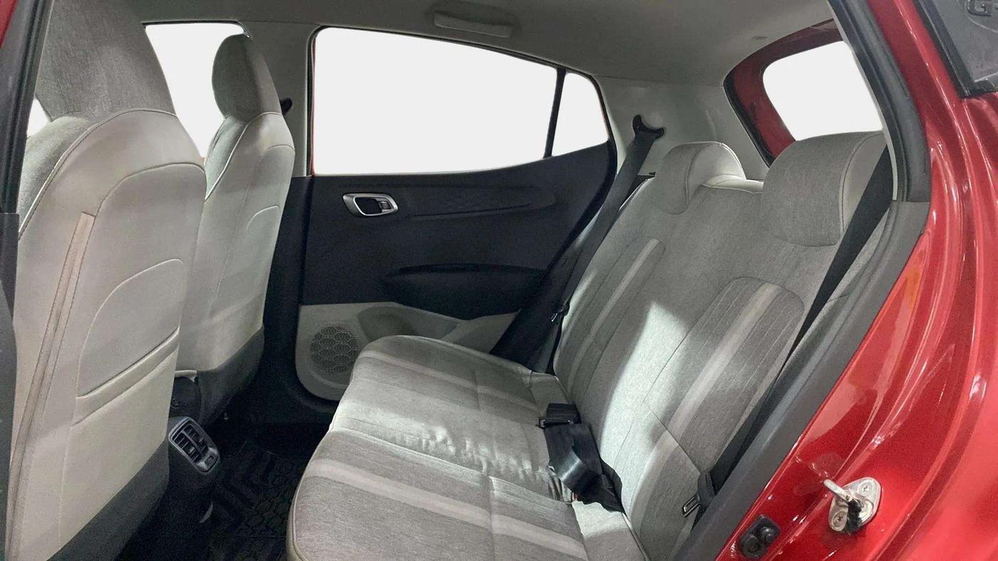 2020 Hyundai GRAND I10 NIOS SPORTZ AMT 1.2 KAPPA VTVT, Petrol, Automatic, 18,239 km, Right Side Rear Door Cabin