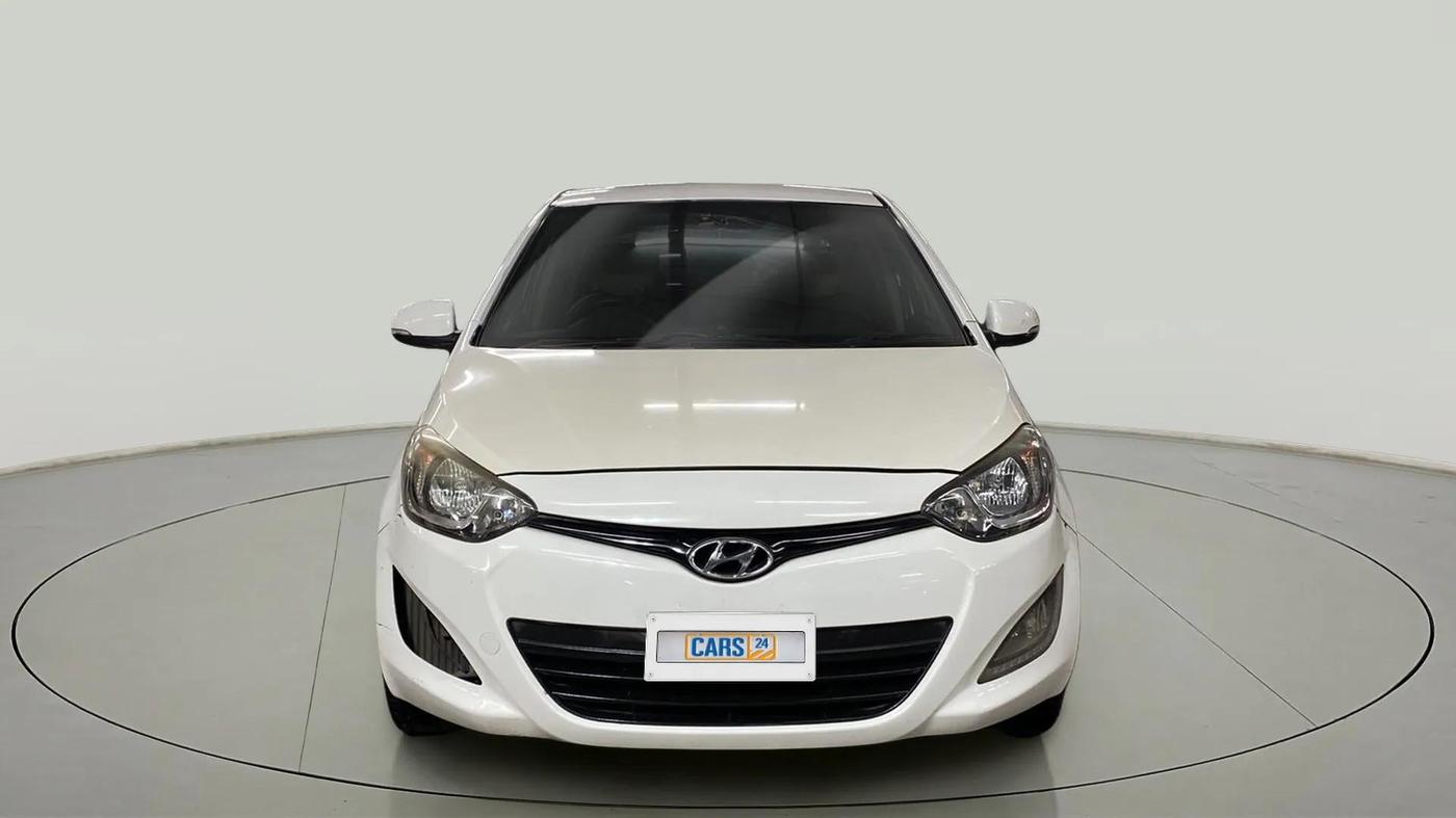 2013 Hyundai i20 SPORTZ 1.2, Petrol, Manual, 68,003 km, Front